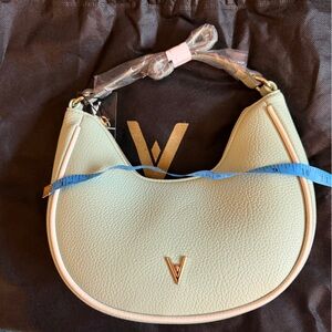 Vanessa Williams Mint Green Pebbled Faux Leather Shoulder Bag NWT